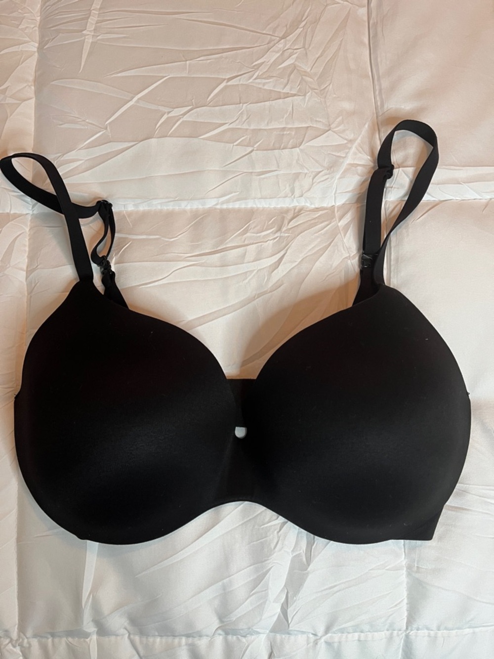 Victoria's Secret Black Molded T-Shirt Bra